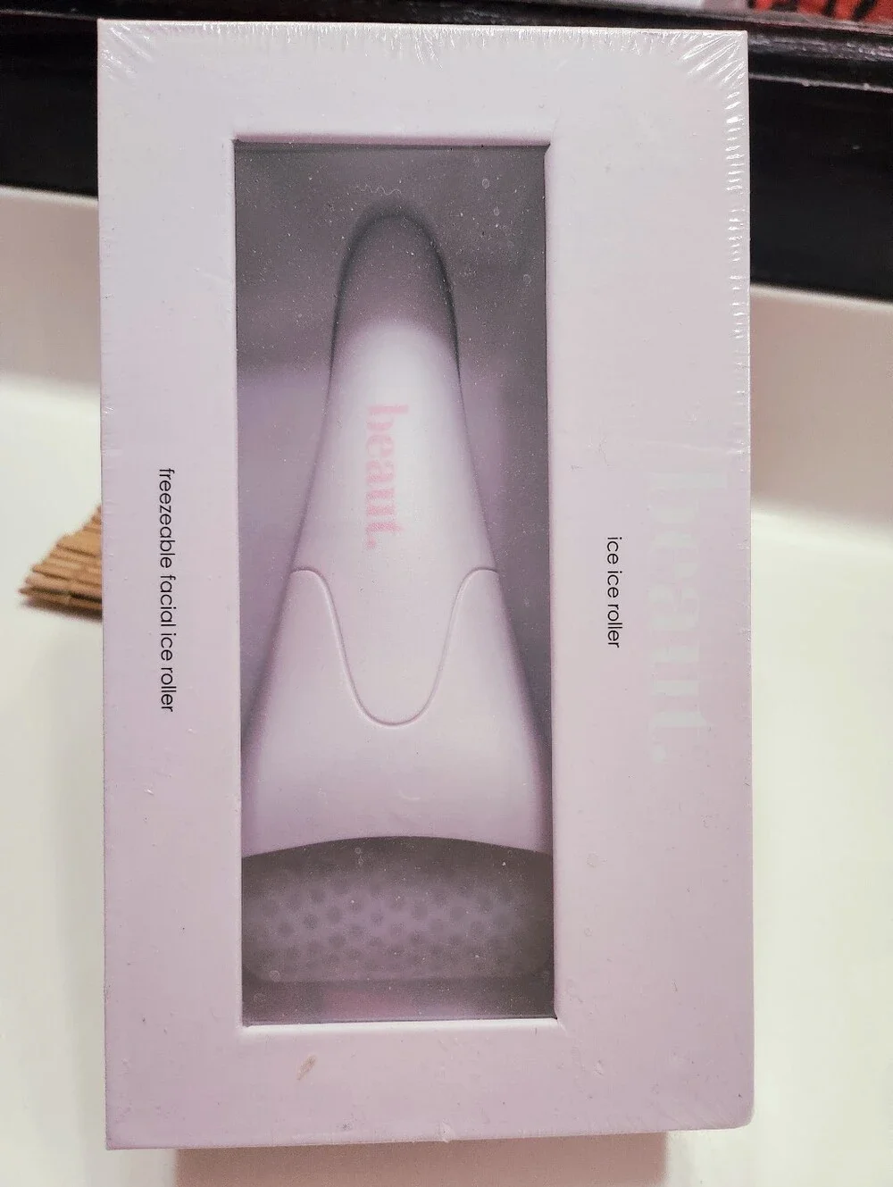 NIB beaut. Ice Ice Roller Freezeable Facial Massager Cryotherapy Skin Care Tool